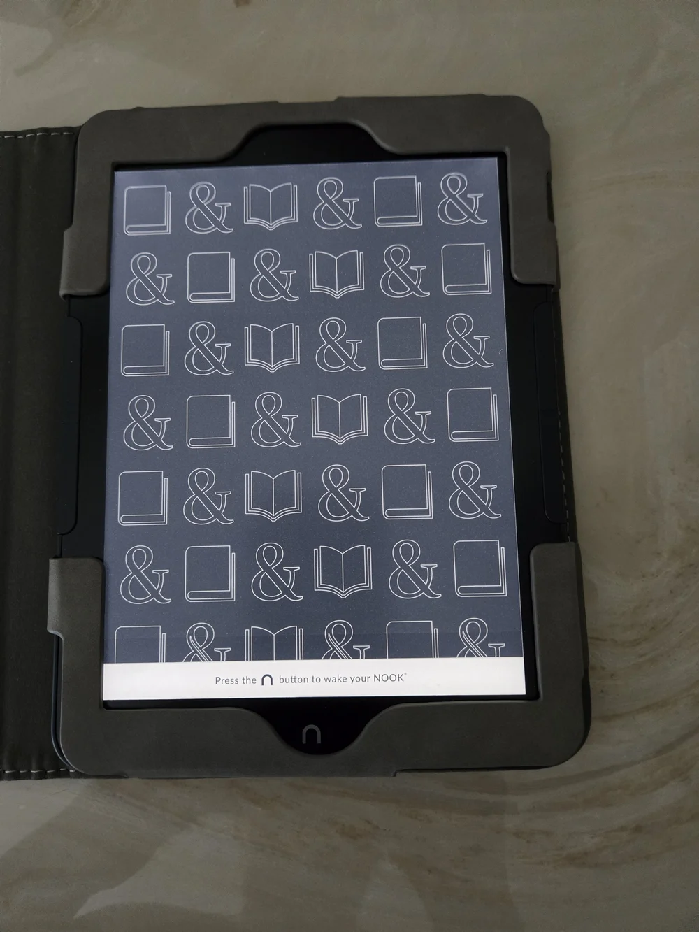 Barnes & Noble Tablet in Black - Protective Case Included